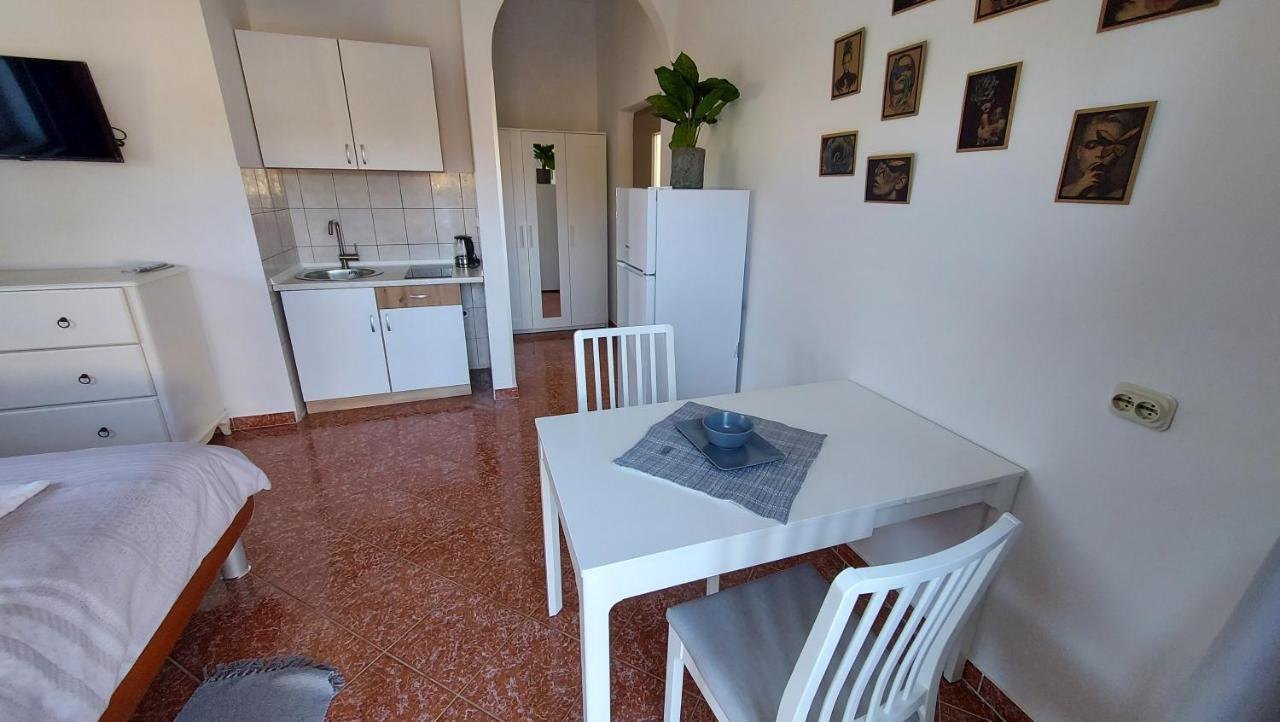 Apartament Soline Ada Pjescana Uvala Zewnętrze zdjęcie