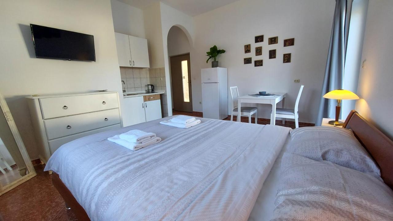 Apartament Soline Ada Pjescana Uvala Zewnętrze zdjęcie